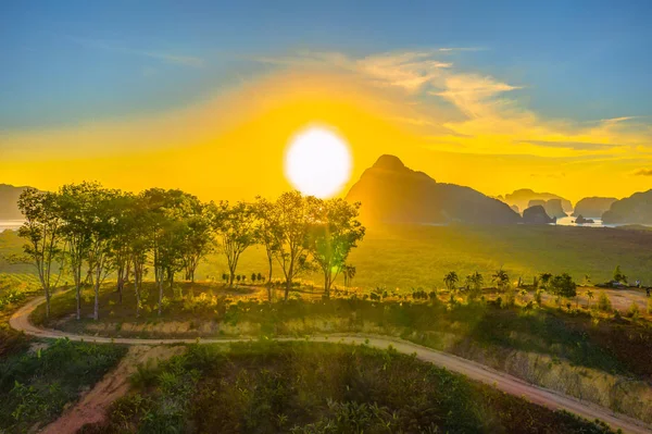 Fotografia Lotnicza Wschód Słońca Samet Nangshe Viewpoint Tajlandii Phang Nga — Zdjęcie stockowe