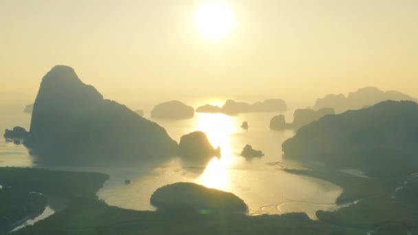 Samaed Nangshe Bakış Açısıyla Hava Görünümü Gündoğumu Phang Nga Körfezi — Stok video