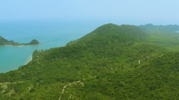 Vista Aérea Playa Búfalos Isla Phayam Ranong Provincia Tailandia Hin — Vídeos de Stock
