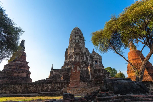Wat Phra Si Sanphet Buddha Si Sanphet tapınağı en önemli tapınak oldu