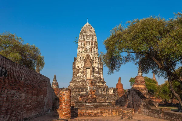 Wat Phra Si Sanphet Buddha Si Sanphet tapınağı en önemli tapınak oldu