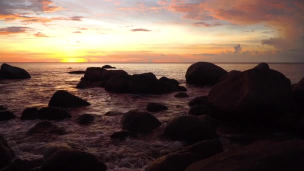 Sonnenuntergang Über Den Großen Felsen Lam Sai Lam Sai Liegt — Stockvideo