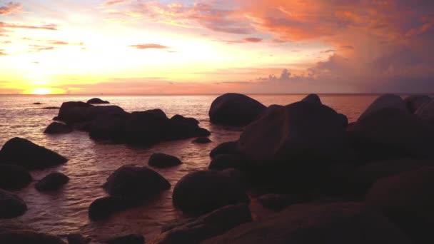 Puesta Sol Sobre Las Grandes Rocas Lam Sai Lam Sai — Vídeo de stock