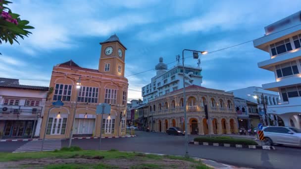 Phuket Şehrindeki Antik Bina Mimari Tarzının Üzerindeki Gün Batımı Chino — Stok video