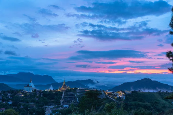 Ανατολή Πάνω Από Wat Phachonkeaw Khao Kho Phetchabun Επαρχία Thailand — Φωτογραφία Αρχείου