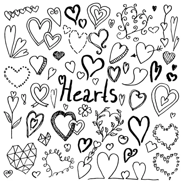 Set handgezeichneter Doodle-Herzen — Stockvektor