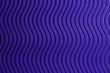 Mavi kağıt Dikey dalgalar doku. Ayrıntılı Kağıt arka plan üzerinde kabartmalı dalgalar. Dalgalı oluklu karton zemin.