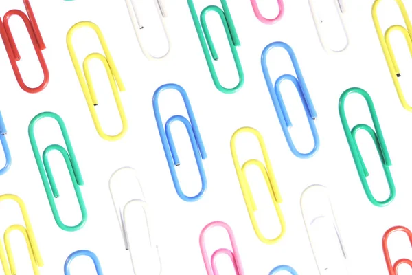 Molti Colorati Isolato Modello Clip Carta Ufficio Cancelleria Attrezzature Sfondo — Foto Stock