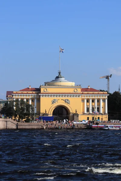 Facade Admiralty Buildings Embankment Neva River Petersburg — Stock Photo, Image