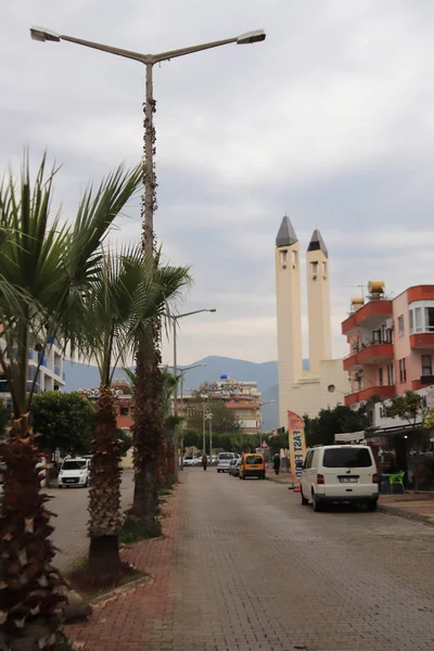 Городская Мечеть Вдоль Улицы Алании Турция — стоковое фото