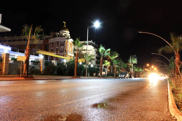 Noite Luzes Estrada Cidade Longa Exposição Alanya Turquia — Fotografia de Stock