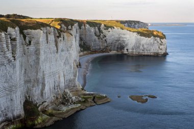 Etretat kayalıkları