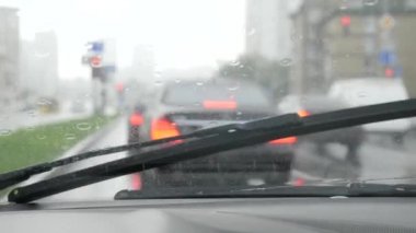 Araba ön cam fırçalar