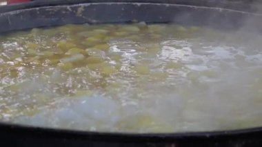 bir kazanda pişirme