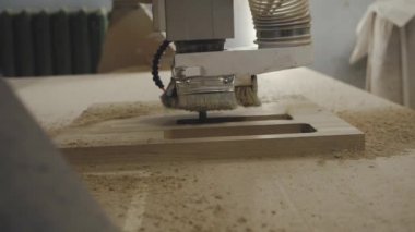 CNC ile modern ağaç işleme makinesi,
