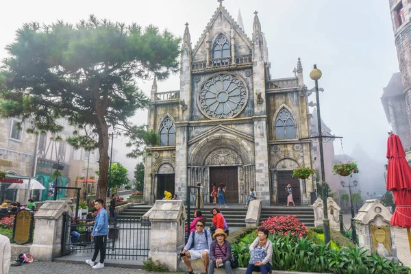 Octubre 2018 Danang Vietnam Iglesia Herencia Aldea Francesa Bana Hills — Foto de Stock