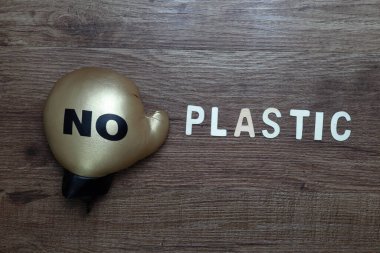 Daha az plastik & saman iletisi kullanarak çevre koruması; Plastik kampanya yok