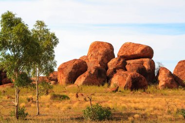 Kuzey Toprakları, Avustralya 'da İkonik Şeytanlar Mermerleri