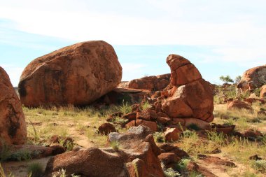 Kuzey Toprakları, Avustralya 'da İkonik Şeytanlar Mermerleri