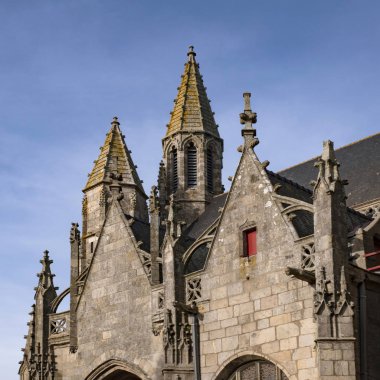 Brittany, Fransa Gurande Kilisesi çatı detay