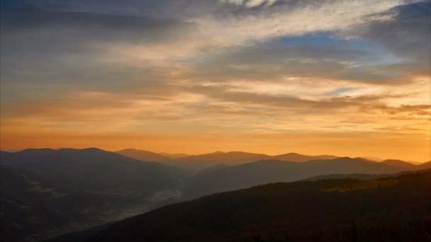 Εναέρια Άποψη Time Lapse Των Ορεινών Νεφών — Αρχείο Βίντεο