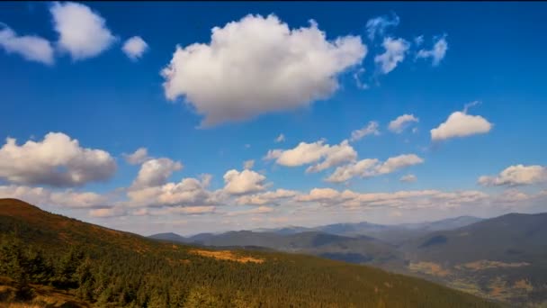 Просмотр временной промежуток горных облаков — стоковое видео
