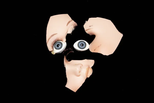 Broken Doll Head Face Black Background — Stock Photo, Image