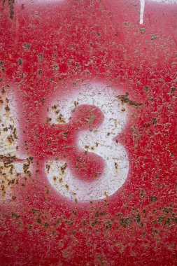 Sıkıntılı Durum Tipografisi 'nde Yazılı Sözcükler 3 Numara Bulundu