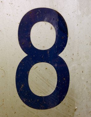 Sıkıntılı Durum Tipografisi 'nde Yazılı Sözcükler 8 Numara Bulundu