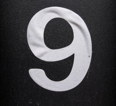 Sıkıntılı Durum Tipografisinde Yazılı Sözcükler 9 Numara Bulundu