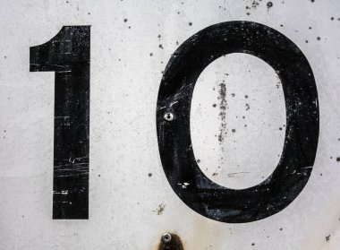 Sıkıntılı Durum Tipografisi ile Yazılan Sözcükler 10 Numara Bulundu