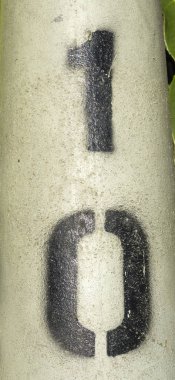 Sıkıntılı Durum Tipografisi ile Yazılan Sözcükler 10 Numara Bulundu