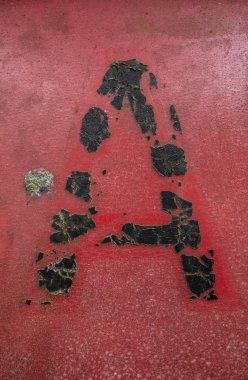 Sıkıntılı Durum Tipografisi ile Yazılan Sözcükler Bulundu Harf A