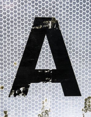 Sıkıntılı Durum Tipografisi ile Yazılan Sözcükler Bulundu Harf A