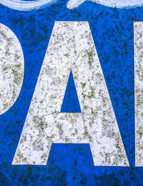 Sıkıntılı Durum Tipografisi ile Yazılan Sözcükler Bulundu Harf A