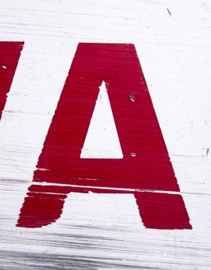 Sıkıntılı Durum Tipografisi ile Yazılan Sözcükler Bulundu Harf A