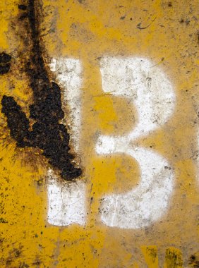 Sıkıntılı Durum Tipografisi ile Yazılan Sözcükler B Harfi Bulundu