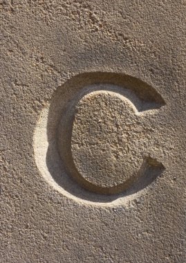 Sıkıntılı Durum Tipografisi ile Yazılan Sözcükler C Harfi Bulundu