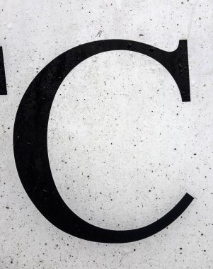 Sıkıntılı Durum Tipografisi ile Yazılan Sözcükler C Harfi Bulundu