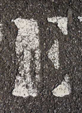 Sıkıntılı Durum Tipografisi ile Yazılan Sözcükler E Harfi Bulundu