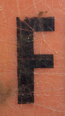 Sıkıntılı Durum Tipografisi ile Yazılan Sözcükler F Harfi Bulundu