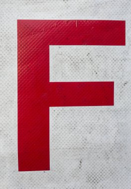 Sıkıntılı Durum Tipografisi ile Yazılan Sözcükler F Harfi Bulundu