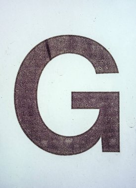 Sıkıntılı Durum Tipografisi ile Yazılan Sözcükler G Harfi Bulundu