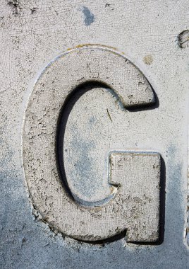 Sıkıntılı Durum Tipografisi ile Yazılan Sözcükler G Harfi Bulundu