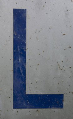 Sıkıntılı Durum Tipografisi ile Yazılan Sözcükler Bulundu L Harfi