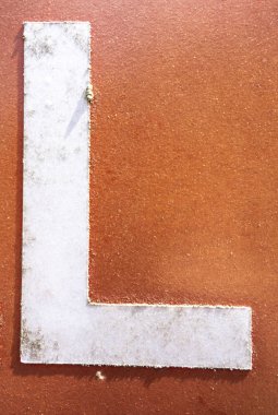 Sıkıntılı Durum Tipografisi ile Yazılan Sözcükler Bulundu L Harfi