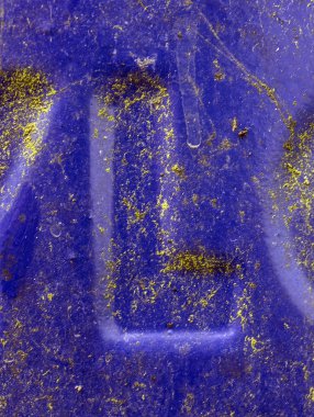 Sıkıntılı Durum Tipografisi ile Yazılan Sözcükler Bulundu L Harfi