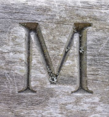 Sıkıntılı Durum Tipografisi ile Yazılan Sözcükler M Harfi Bulundu