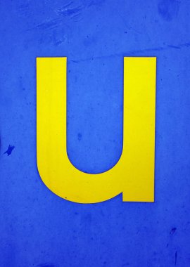 Sıkıntılı Durum Tipografisi ile Yazılan Sözcükler U Harfi Bulundu