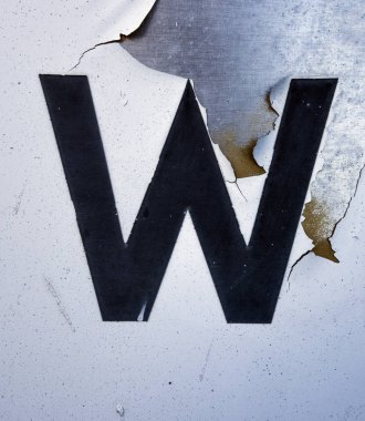 Sıkıntılı Durum Tipografisi ile Yazılan Sözcükler W Harfi Bulundu